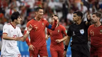[ẢNH] Ronaldo đối diện nguy cơ bị 