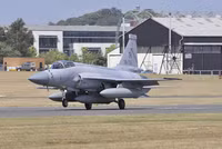 [ẢNH] Đại hạ giá chỉ bằng 1/2 xe tăng, máy bay JF-17 vẫn ế ẩm khiến Trung Quốc cầu cứu Nga