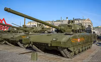 [ẢNH] Sau tiêm kích tàng hình Su-57, tới lượt xe tăng T-14 Armata gây thất vọng tràn trề