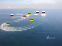 [ẢNH] Nga huy động cả ngàn máy bay sát biên giới Ukraine, sẵn sàng cho cuộc xung đột?