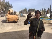 [ẢNH] Thổ Nhĩ Kỳ đánh tan người Kurd tại Afrin, Mỹ lo sợ viễn cảnh bị hất văng khỏi Syria