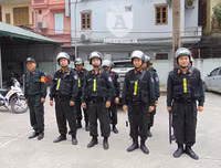 [ẢNH] Sát cánh cùng Cảnh sát Cơ động trong buổi tuần tra xử lý vi phạm về mũ bảo hiểm
