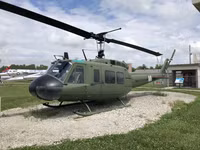 [ẢNH] Hàn Quốc khai tử dòng trực thăng UH-1H huyền thoại của Mỹ