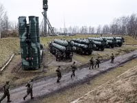 [ẢNH] Mỹ khai thác được tần số bí mật của radar S-400 Nga triển khai tại Syria