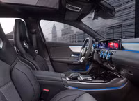 [ẢNH] Mercedes-AMG A35 sedan: Nhỏ gọn nhưng vẫn đẳng cấp