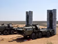 [ẢNH] Nga đã âm thầm hoàn tất việc cung cấp tên lửa phòng không S-300 cho Syria?