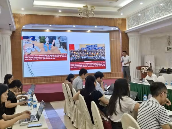 Sẽ có chế tài xử lý tình trạng “lộ thông tin đơn hàng nhưng không biết ở khâu nào”