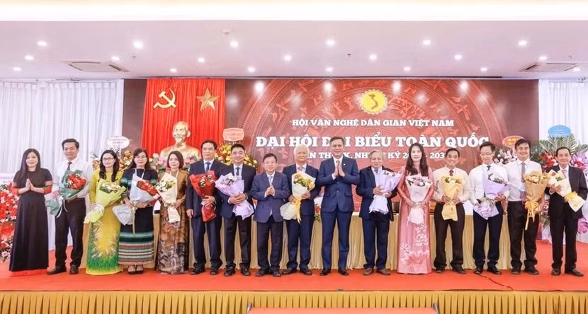 bch-kght.jpg
