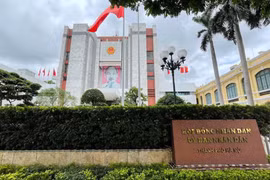 Hà Nội yêu cầu tìm kiếm, thuyết phục người có tài năng về làm việc cho thành phố