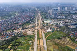 Hà Nội sẽ lập 81 quy hoạch để hiện thực tầm nhìn 100 năm, cực sông Hồng thành trục xương sống