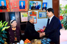 Bí thư Thành ủy Hà Nội: Cần tạo điều kiện để các gia đình người có công có cuộc sống ngày càng tốt hơn