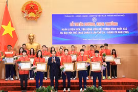 Hà Nội tặng Bằng khen 27 Huấn luyện viên, Vận động viên đạt thành tích xuất sắc tại ASIAD 20
