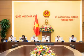 Chủ tịch Quốc hội: Đảm bảo an toàn hệ thống tiền tệ, giảm áp lực quá lớn lên nguồn vốn tín dụng 