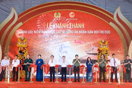 Trang sử hào hùng bằng mồ hôi, nước mắt và cả máu của những người chiến sĩ trung kiên