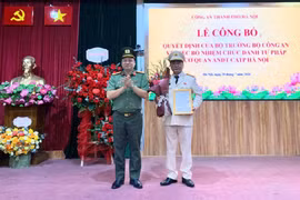 Công bố quyết định bổ nhiệm Phó Thủ trưởng Cơ quan An ninh điều tra CATP Hà Nội