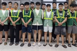 Tìm bị hại của nhóm lừa đội lốt “Bác sĩ Vĩnh”