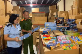 Xử lý các vụ vi phạm trong hoạt động kinh doanh, góp phần bảo vệ quyền lợi người tiêu dùng