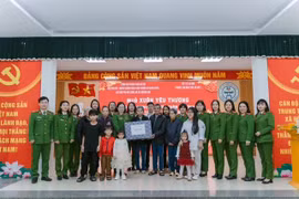 Ấm áp “Mùa xuân yêu thương” 