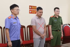Thiết lập hệ thống bán sản phẩm thời trang 'Owen' giả cho hàng chục đại lý