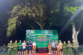 Cán bộ, chiến sĩ Công an Thủ đô sôi nổi tranh tài Pickleball 