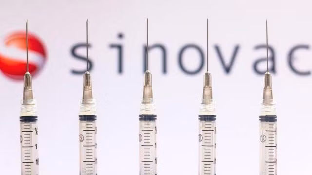 Vaccine của Trung Quốc không có hiệu quả cao như vaccine của Mỹ