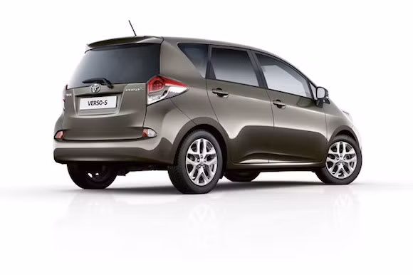 Toyota nâng cấp toàn diện xe đa dụng Verso-S ảnh 3