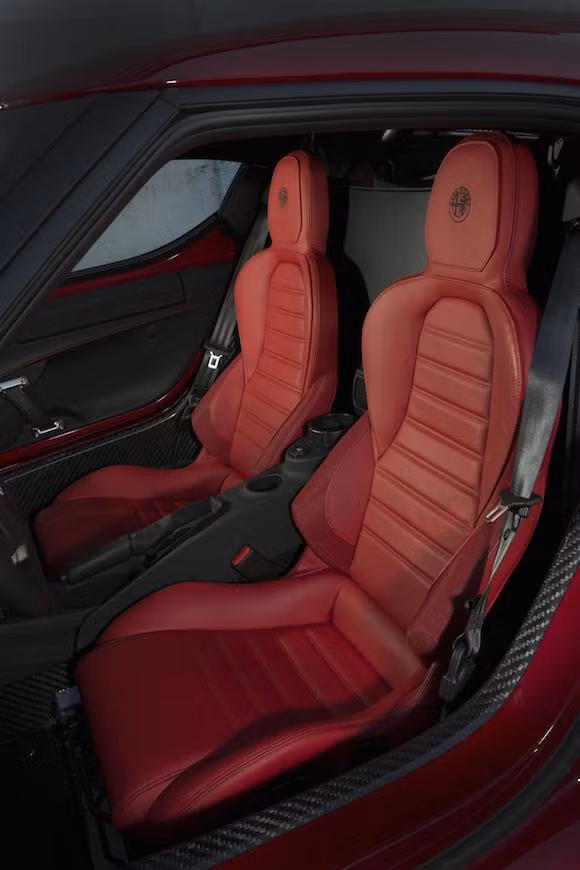 Mãn nhãn với vẻ đẹp của Alfa Romeo 4C 2015 ảnh 11
