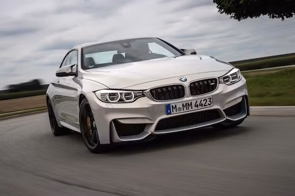 Mãn nhãn với hình ảnh đẹp long lanh của BMW M4 Cabrio ảnh 3