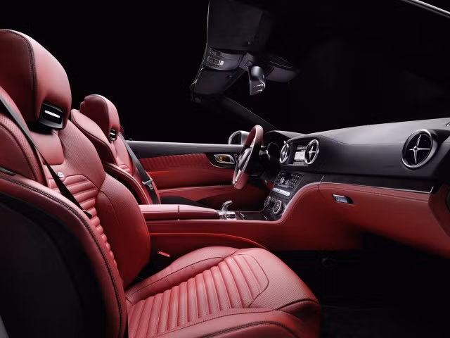 Mercedes-Benz SL550 sẽ có giá từ 106.375 USD ảnh 12