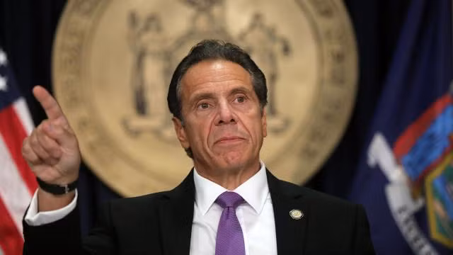 Thống đốc Cuomo đang bị hai cựu nữ cố vấn tố cáo quấy rối tình dục