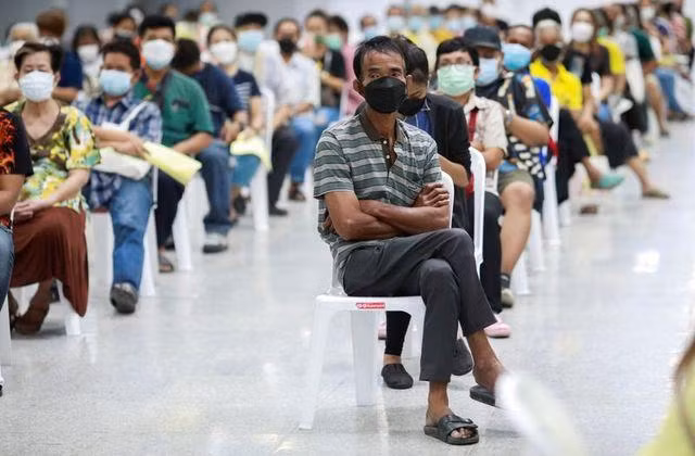 Nhiều nước châu Á đang khó khăn trong chống dịch Covid-19