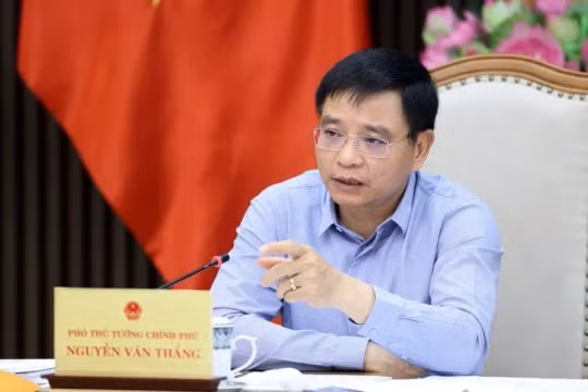 Chính phủ họp với 23 tập đoàn, tổng công ty nhà nước, loạt cổ phiếu lớn “nổi sóng”