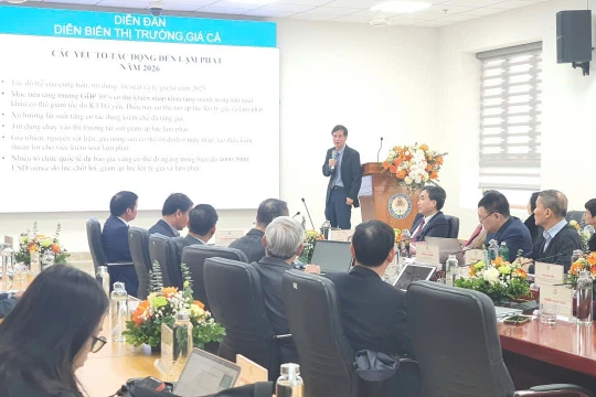 Lạm phát đối mặt sức ép từ mục tiêu tăng trưởng cao và tín dụng mở rộng