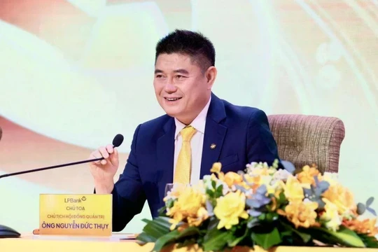 Ông Nguyễn Đức Thụy rời ghế Chủ tịch LPBank