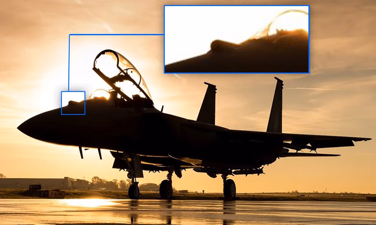 Hình ảnh tiêm kích F-15 được trang bị tổ hợp IRST Hình ảnh tiêm kích F-15 được trang bị tổ hợp IRST