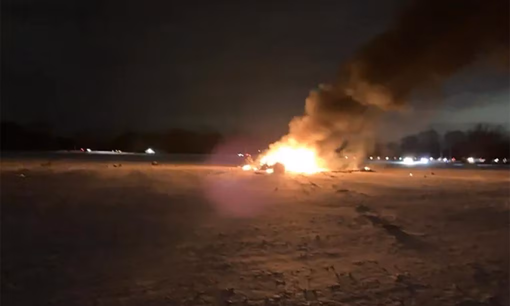 Hiện trường vụ rơi trực thăng quân sự của Vệ binh Quốc gia Mỹ