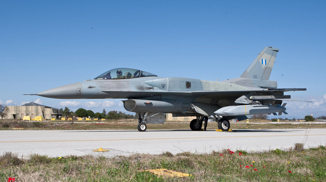 Tiêm kích F-16 của không quân Hy Lạp Tiêm kích F-16 của không quân Hy Lạp