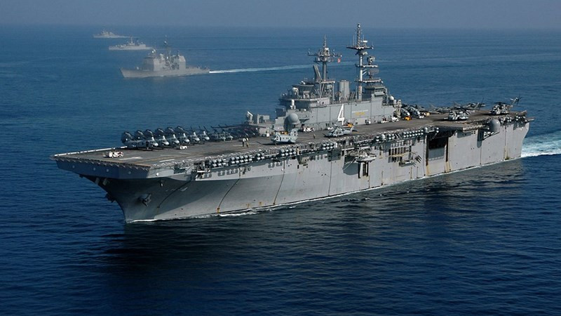 Tàu đổ bộ USS Boxer