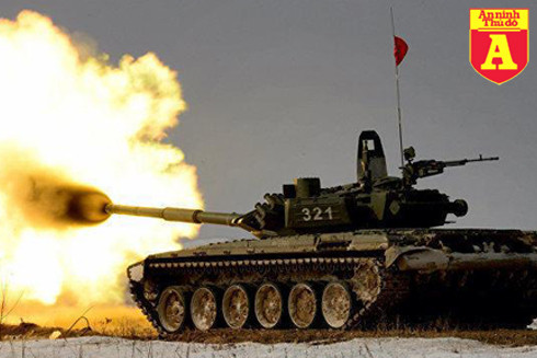 Xe tăng T-72B3 đang khai hỏa