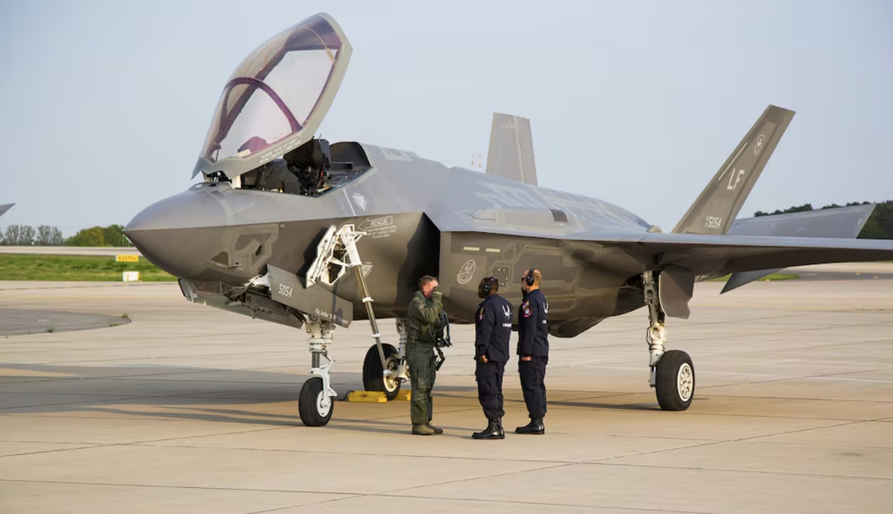 Tiêm kích tàng hình F-35A Tiêm kích tàng hình F-35A