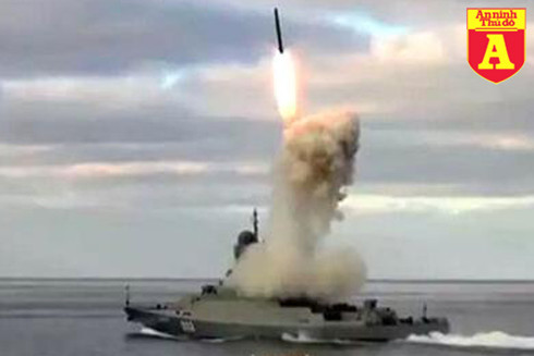 Sức mạnh kinh hoàng từ chiến hạm nhỏ bé của Nga