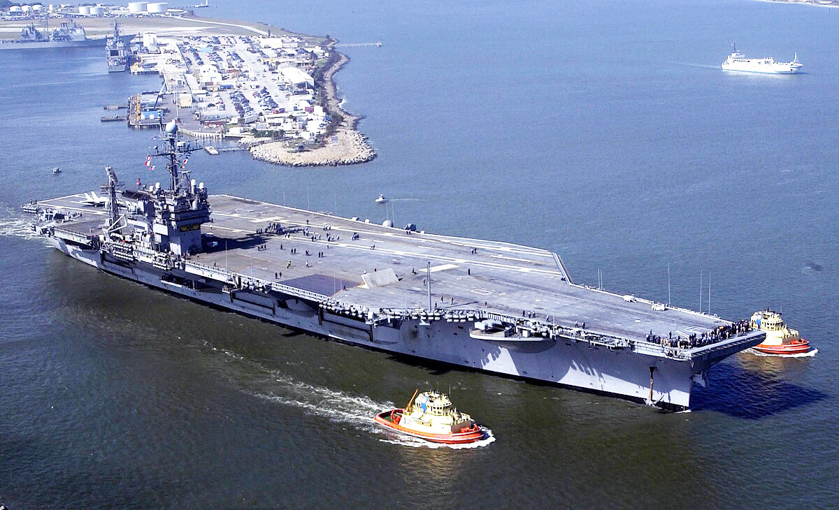 Tàu sân bay USS John F. Kennedy