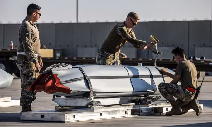 Bệ phóng tên lửa tầm xa được trang bị cho vận tải cơ C-17