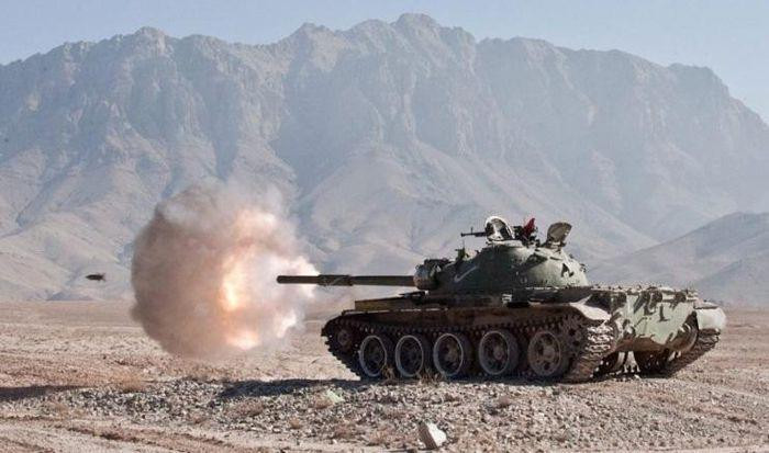 Xe tăng T-62M đang khai hỏa tại chiến trường Afghanistan