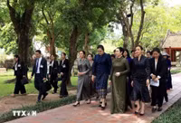 Phu nhân Thủ tướng Lê Minh Hưng cùng Phu nhân Thủ tướng các nước Lào, Campuchia, Thái Lan thăm Văn Miếu-Quốc Tử Giám