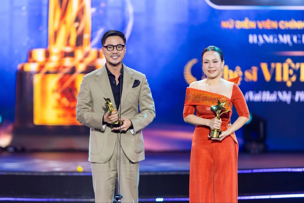 Việt Hương và mùa “quả ngọt” sau hơn 30 năm bền bỉ với nghệ thuật