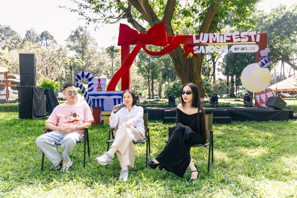 Trải nghiệm Lễ hội Giáng sinh 2025 miễn phí tại Dinh Độc Lập