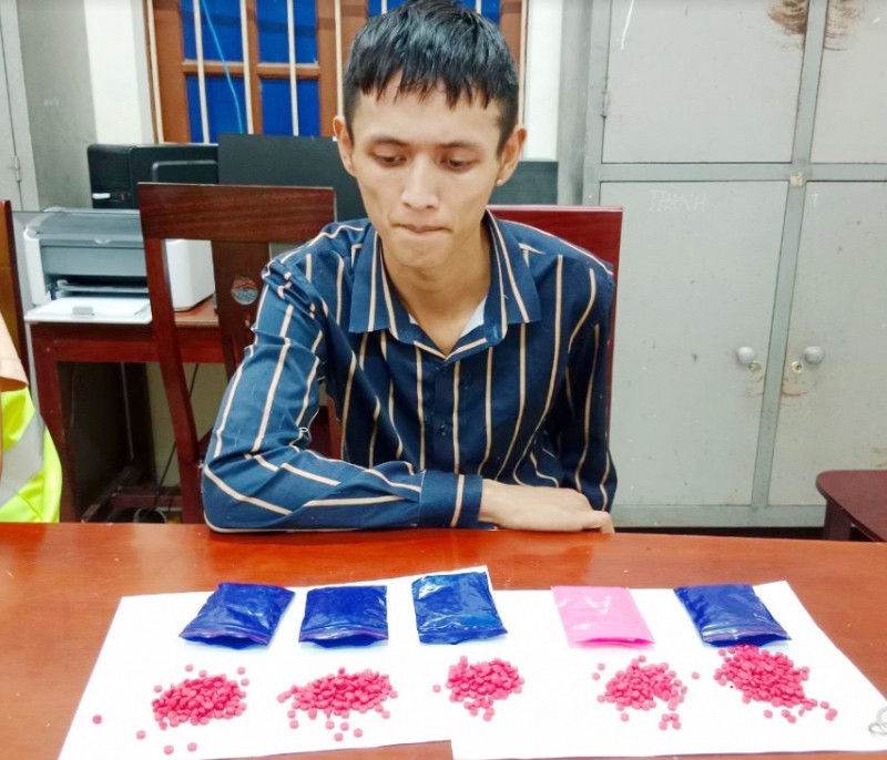 Nguyễn Khắc Toàn và tang vật vụ án Nguyễn Khắc Toàn và tang vật vụ án