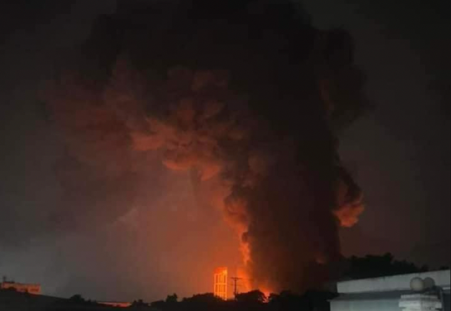 Vụ cháy xảy ra lúc nửa đêm Vụ cháy xảy ra lúc nửa đêm