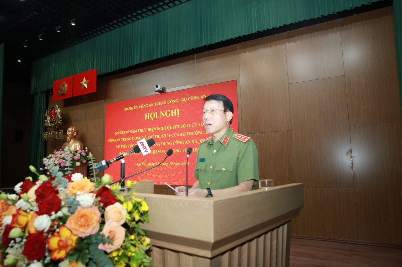 Thượng tướng Lương Tam Quang, Ủy viên Bộ Chính trị, Bí thư Đảng ủy Công an Trung ương, Bộ trưởng Bộ Công an phát biểu chỉ đạo hội nghị Thượng tướng Lương Tam Quang, Ủy viên Bộ Chính trị, Bí thư Đảng ủy Công an Trung ương, Bộ trưởng Bộ Công an phát biểu chỉ đạo hội nghị